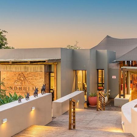 Ndhula Luxury Tented Lodge 화이트 리버 외부 사진