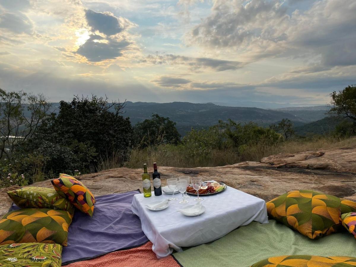 Ndhula Luxury Tented Lodge 화이트 리버 외부 사진