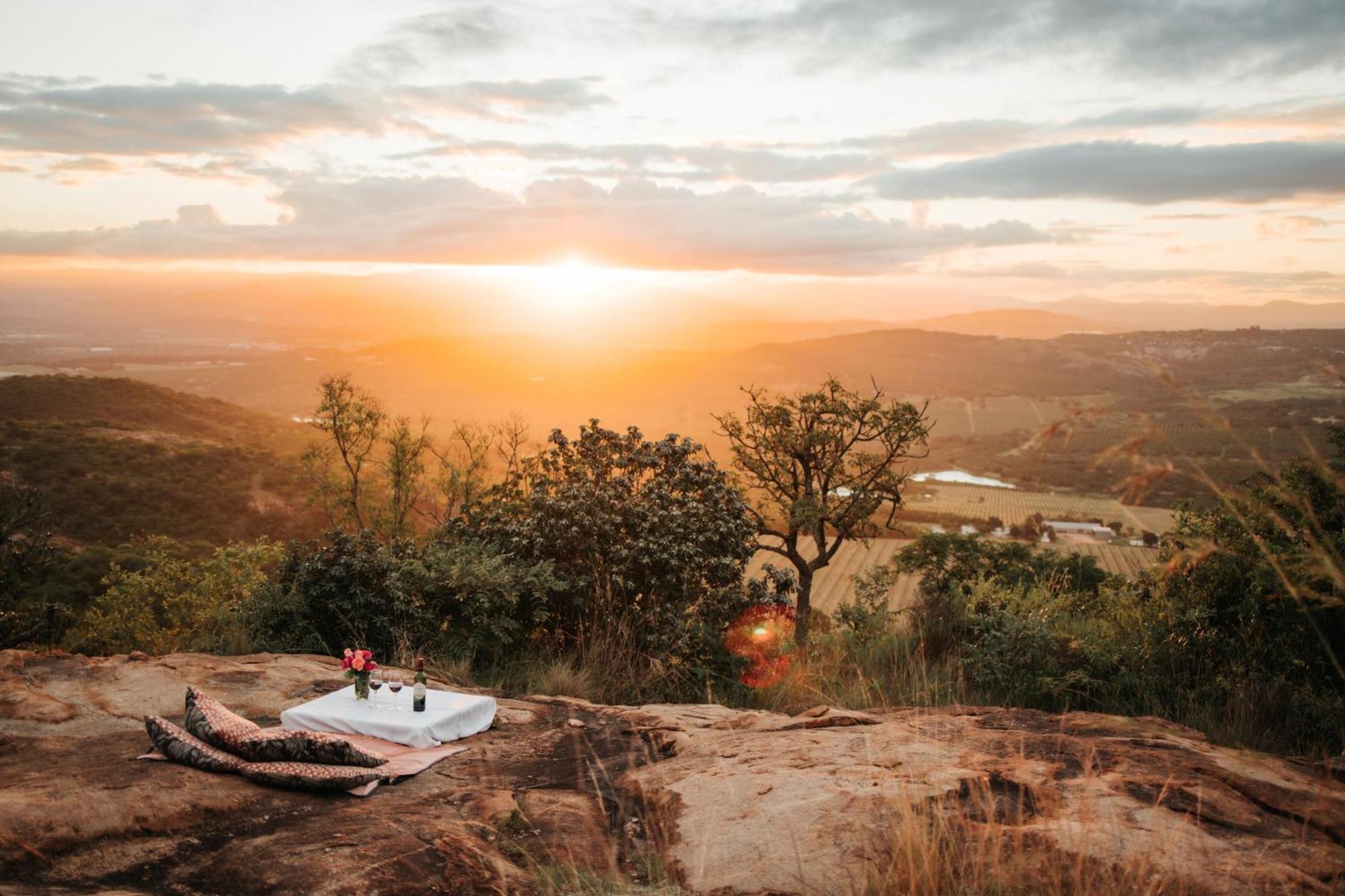 Ndhula Luxury Tented Lodge 화이트 리버 외부 사진