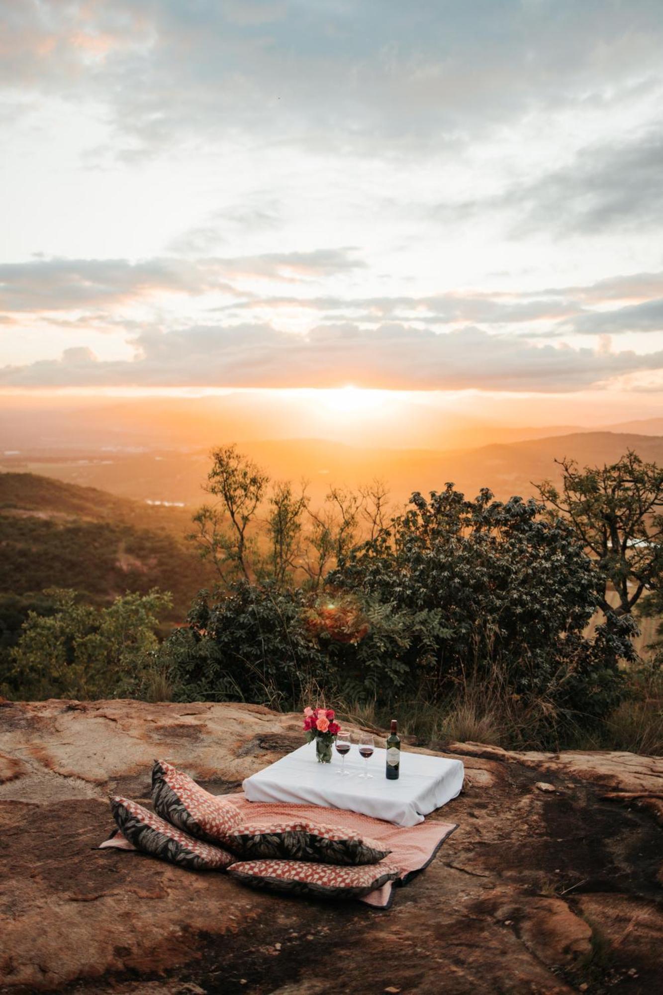 Ndhula Luxury Tented Lodge 화이트 리버 외부 사진