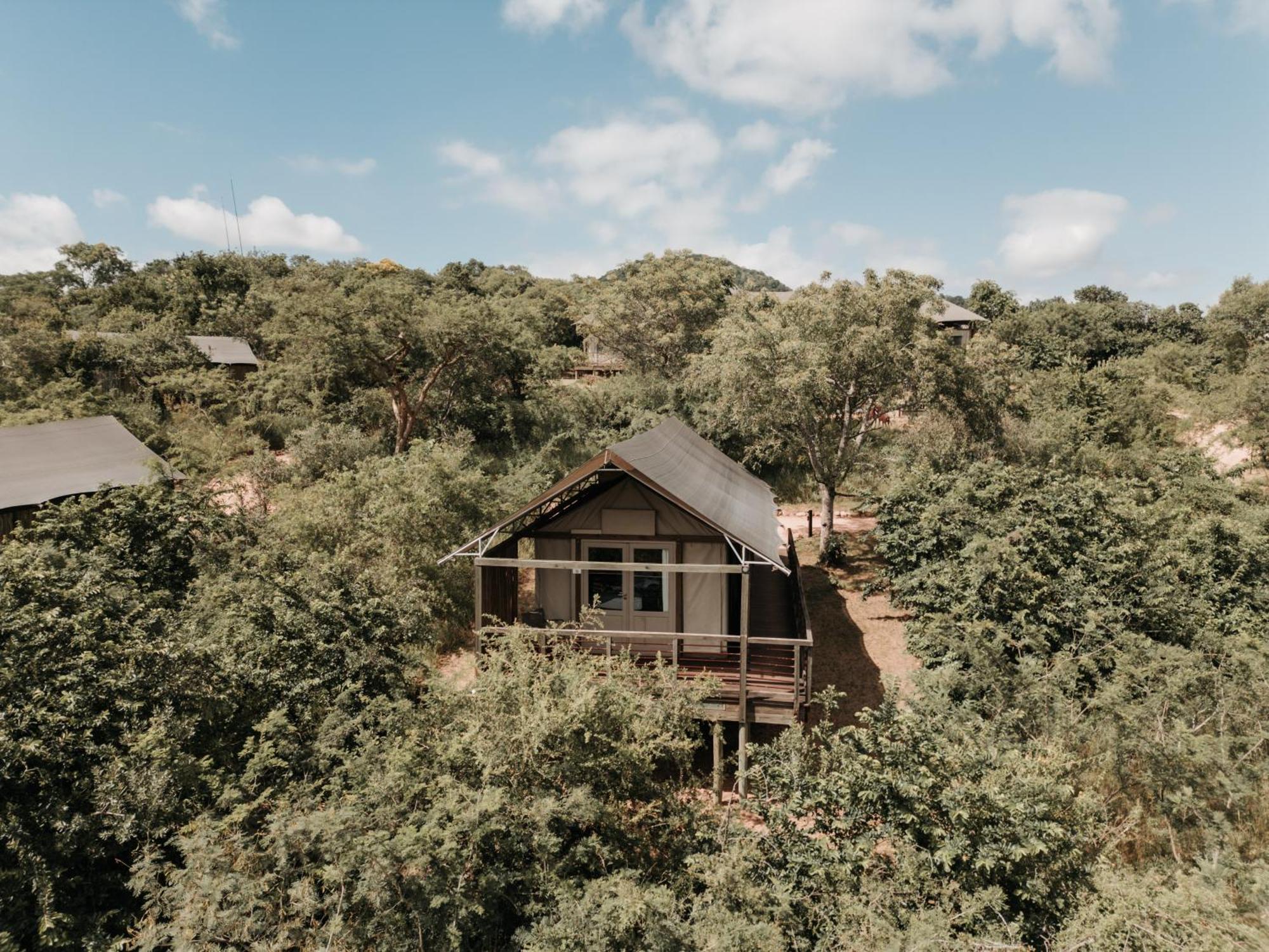 Ndhula Luxury Tented Lodge 화이트 리버 외부 사진