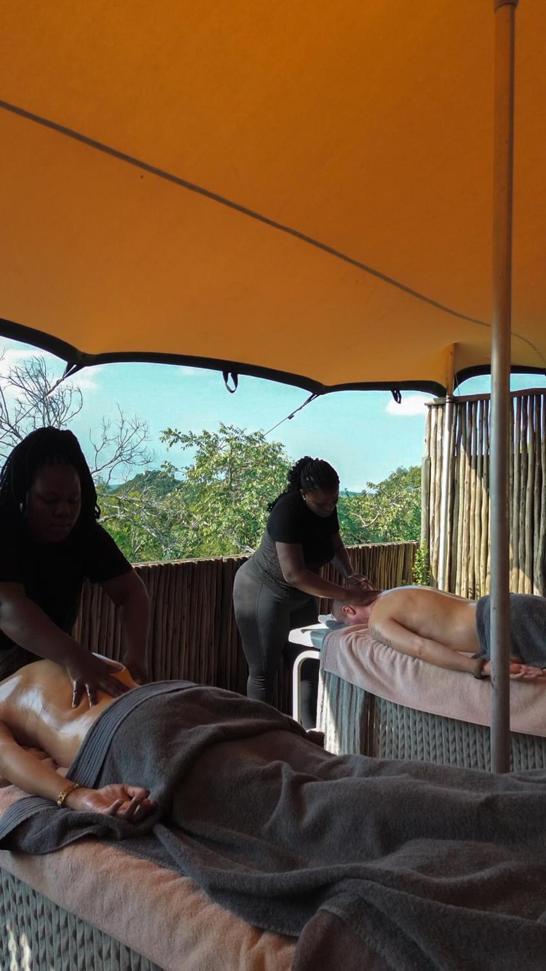 Ndhula Luxury Tented Lodge 화이트 리버 외부 사진