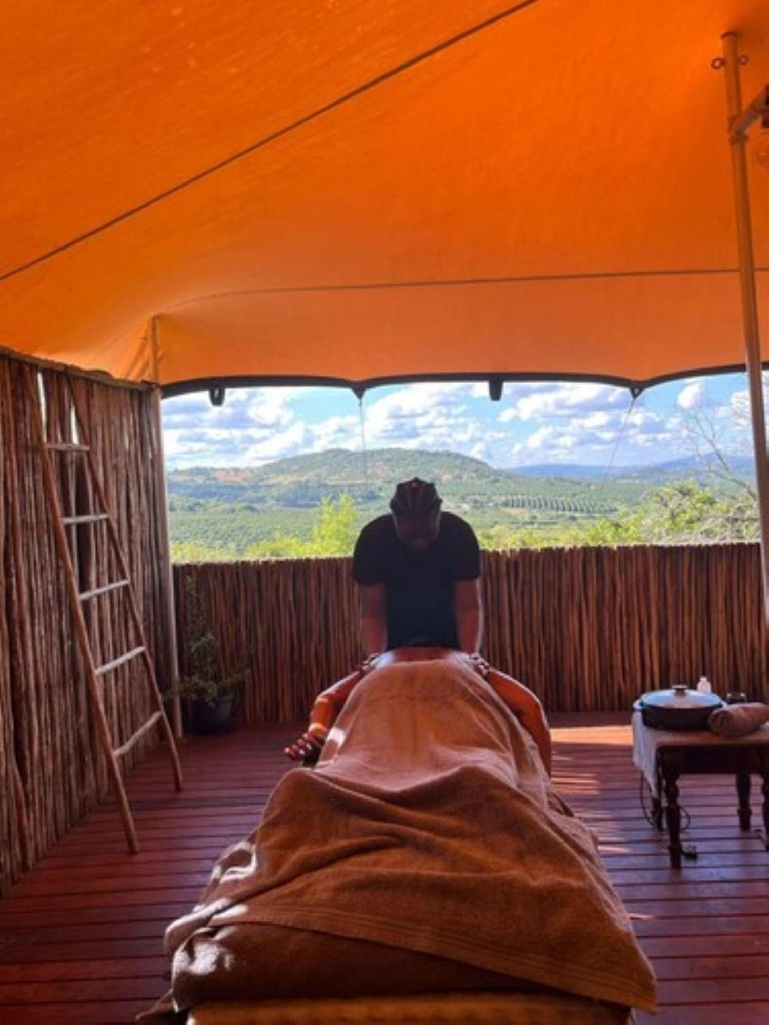 Ndhula Luxury Tented Lodge 화이트 리버 외부 사진